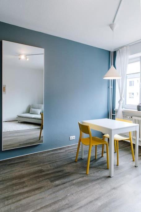 Mitten Im Zentrum Mit 24H Check-In Kiel Esterno foto